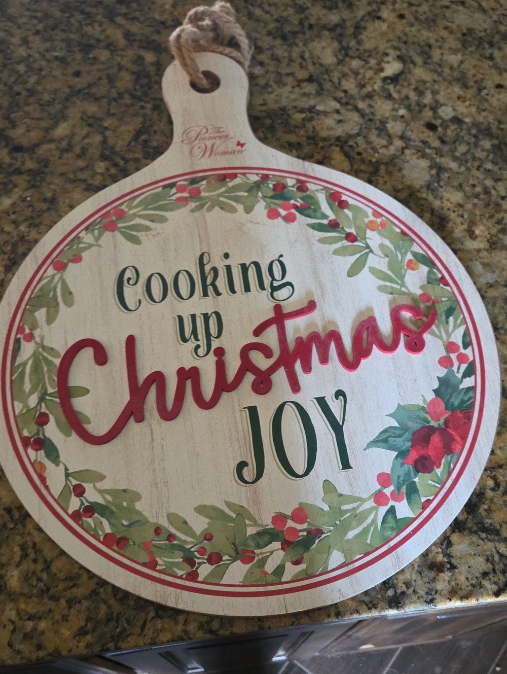 The Pioneer Woman Red and Green 'Cooking up Christmas Joy' Round Wall Sign